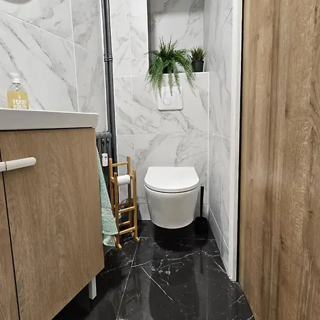 Gambetta 2pieces A 15 Min De La A Pied Apartman Nizza